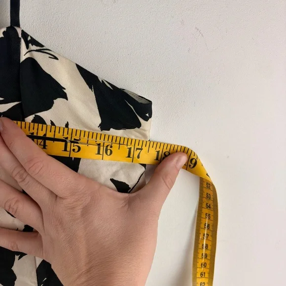 Ann Taylor Floral Silk Pencil Dress Sz 10 Chic Black White Wedding Party Elegant - Picture 7 of 9